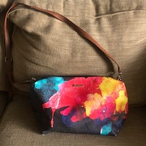 Multi color desigual purse